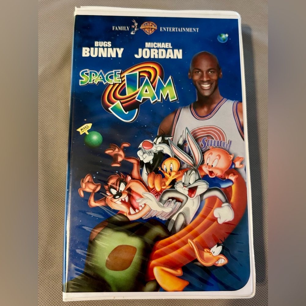 Space Jam VHS Tape